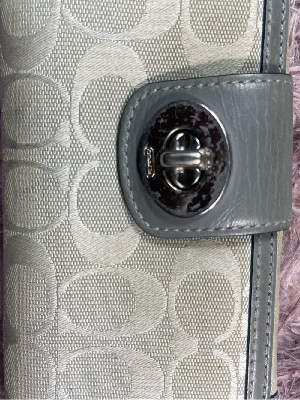 Coach Gray Signature Wallet - Picture 4 of 6